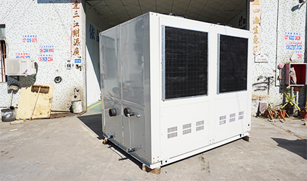 工業冷水機中循環水多久更換？