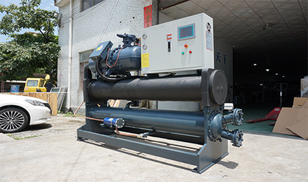 冷水機壓縮機出現結冰現象該如何進行解決？